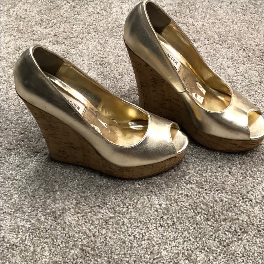 Steve Madden wedge